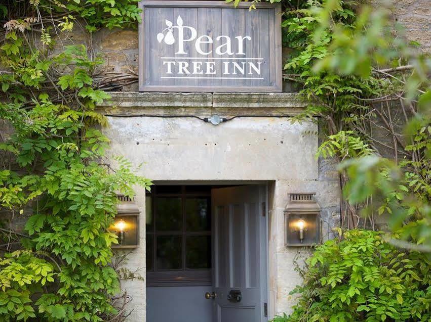 The Pear Tree Inn Melksham Exterior foto